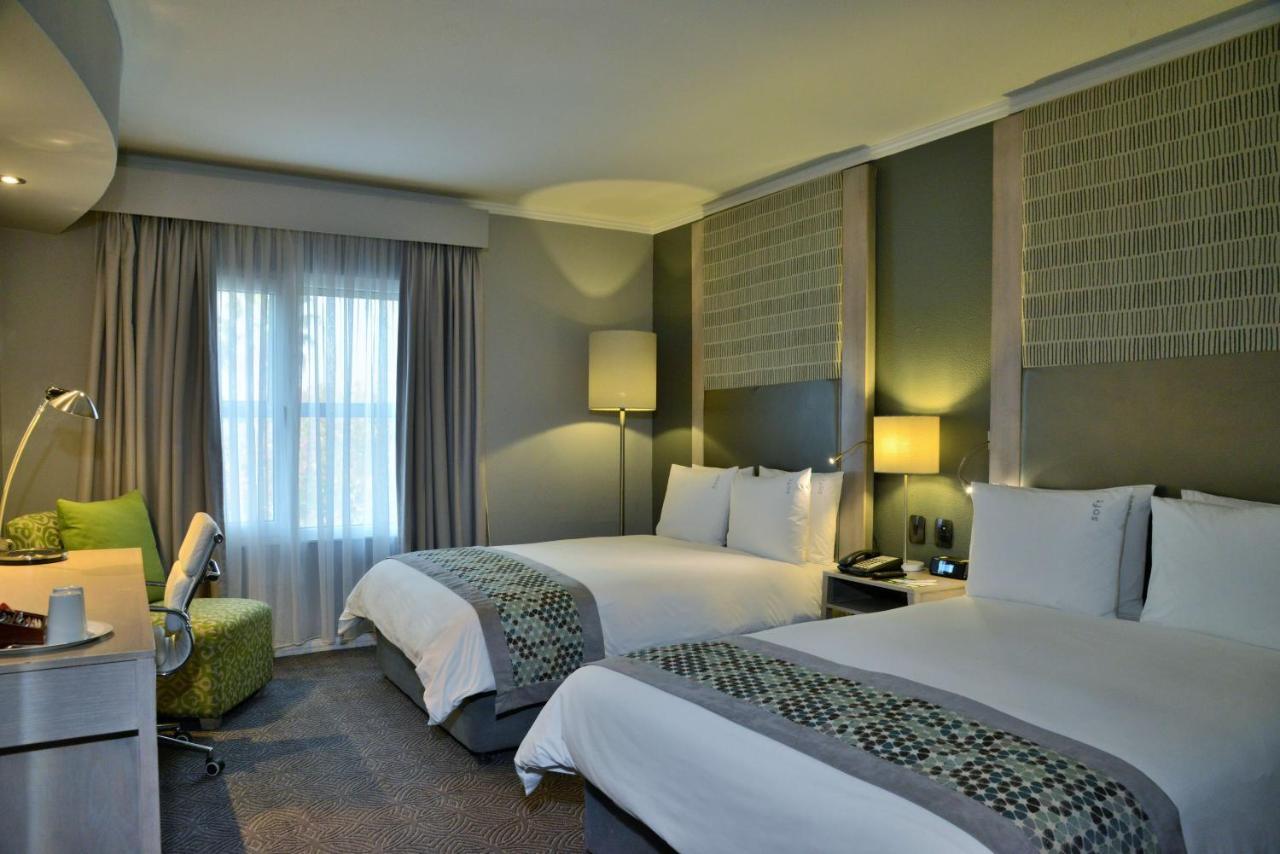 Hotel Johannesburg Airport By Ihg 4*