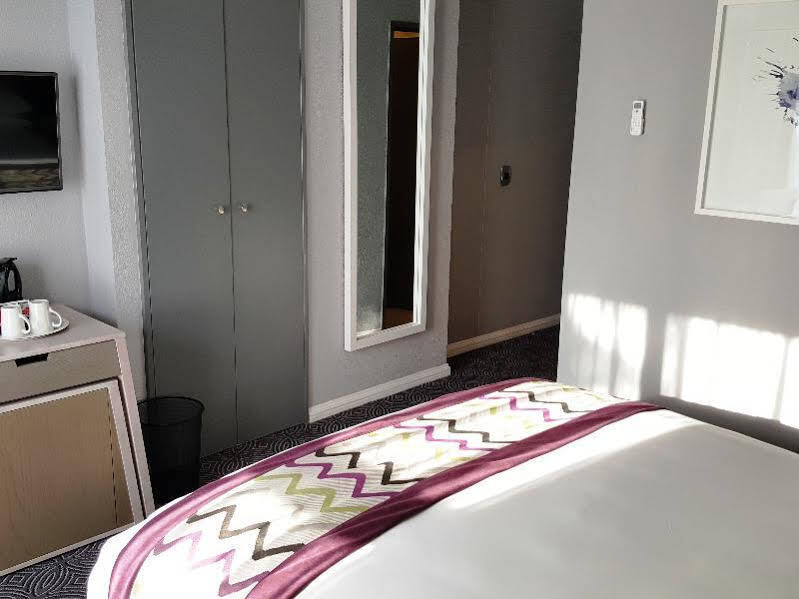 Hotel Johannesburg Airport By Ihg 4*